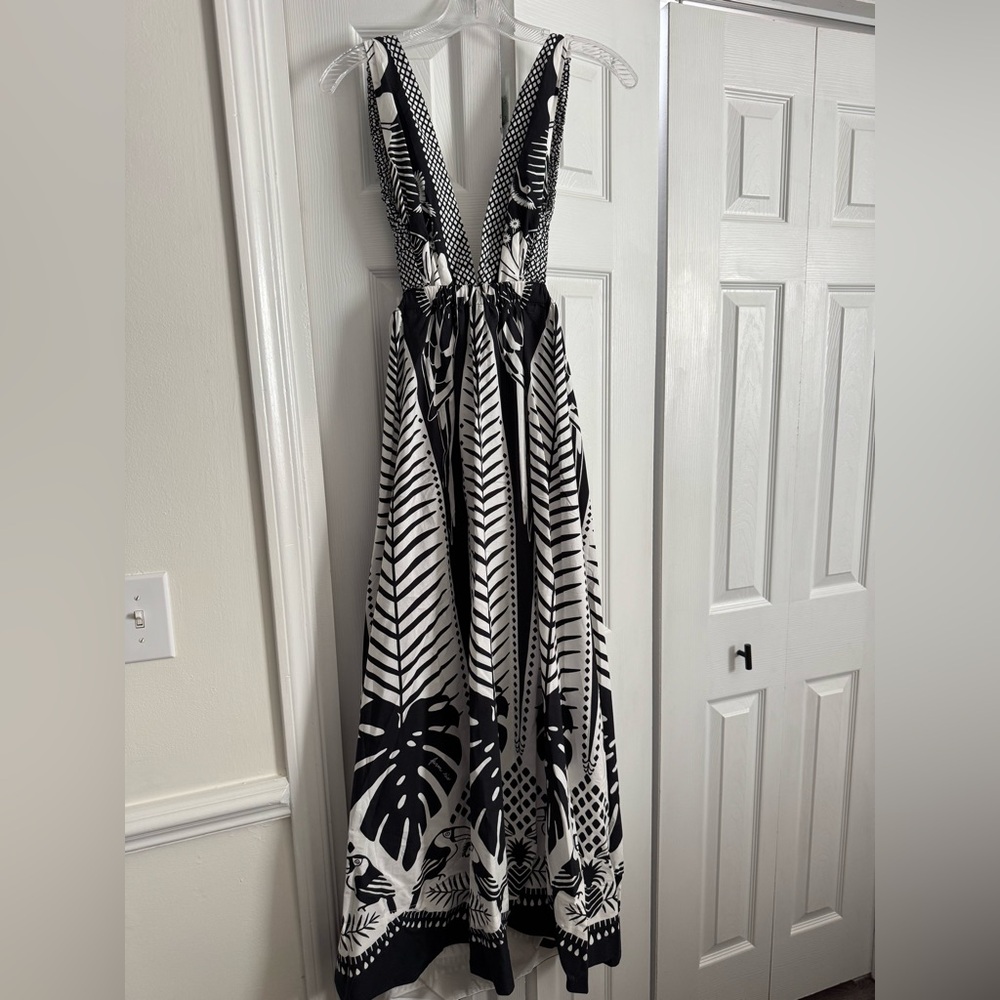 Farm Rio Elegant Black and White Leaf Print Dress